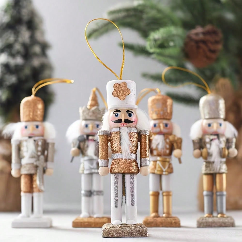 샴페인 골드 색상의 반짝이는 나무 인형 장식 5개 세트 - Nutcracker Figurine 리뷰 및 가격
